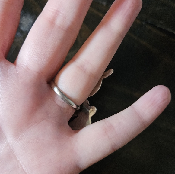 Huge Zuni Vintage S. Esalio Signed Owl Ring - Picture 2 of 8